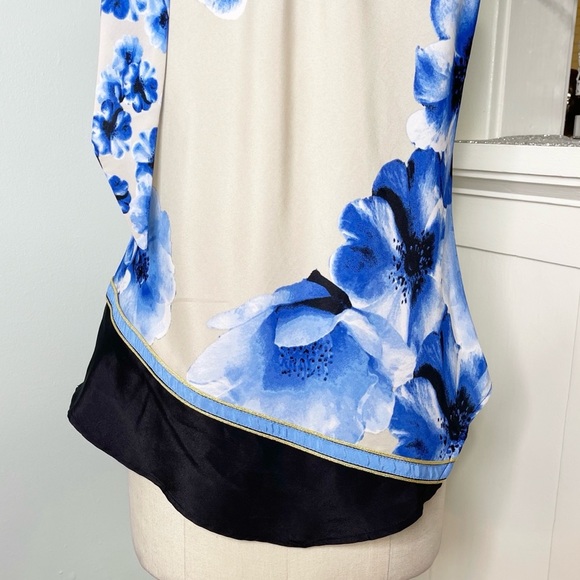 New York & Co. Floral Tie Neck Sleeveless Tank Top Tan Blue Blouse - Picture 8 of 11